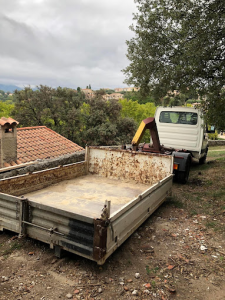 Besoin d'une benne à végétaux ? 